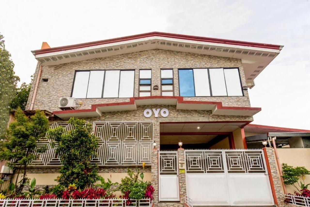 La Belladoza Near Airport Hotel Paranaque City Ngoại thất bức ảnh