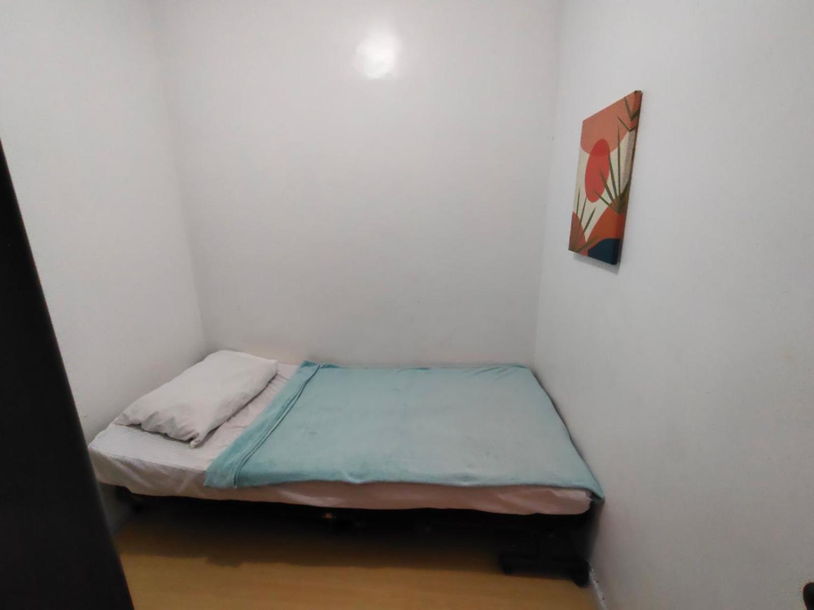 La Belladoza Near Airport Hotel Paranaque City Ngoại thất bức ảnh