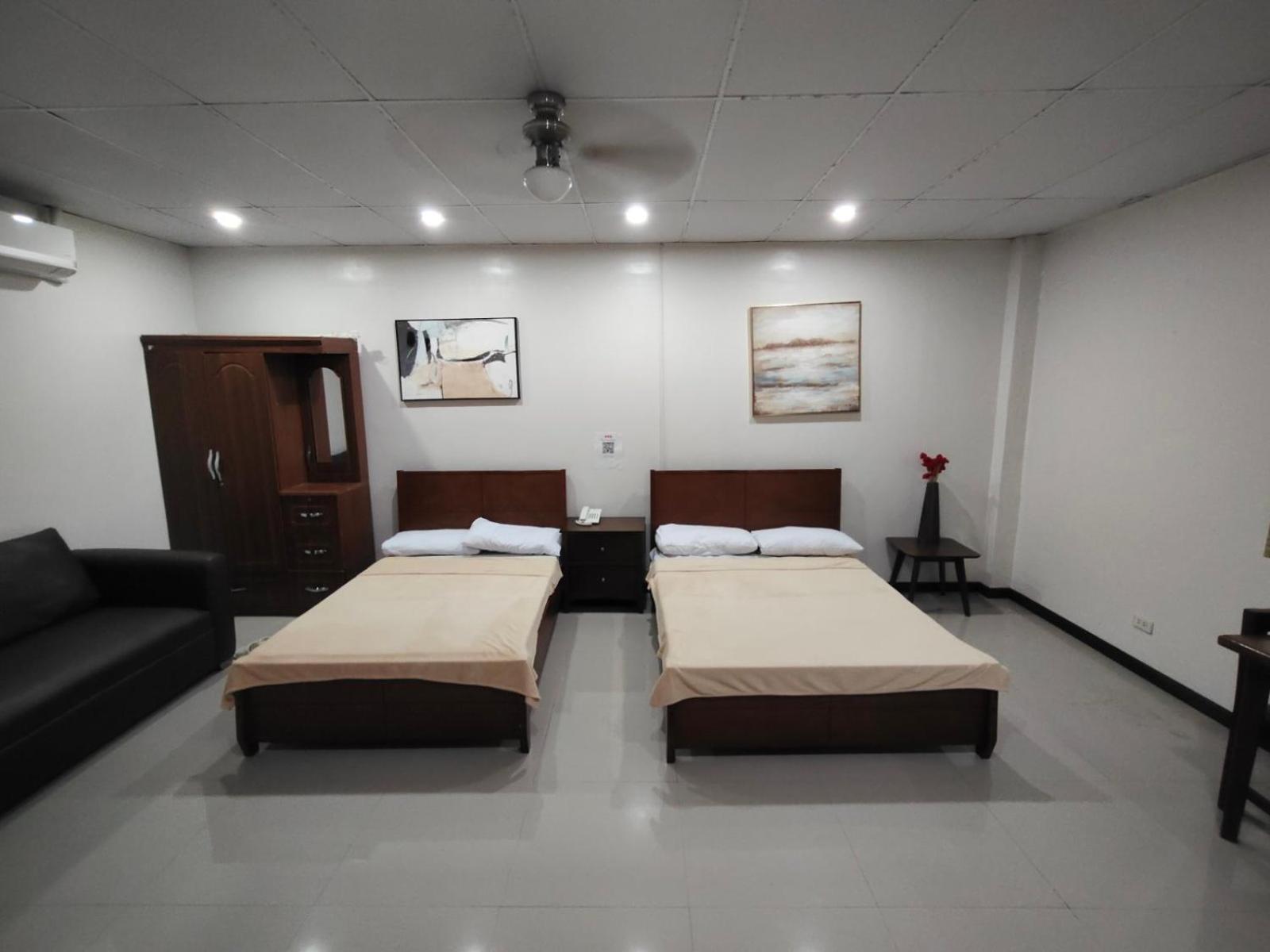 La Belladoza Near Airport Hotel Paranaque City Ngoại thất bức ảnh